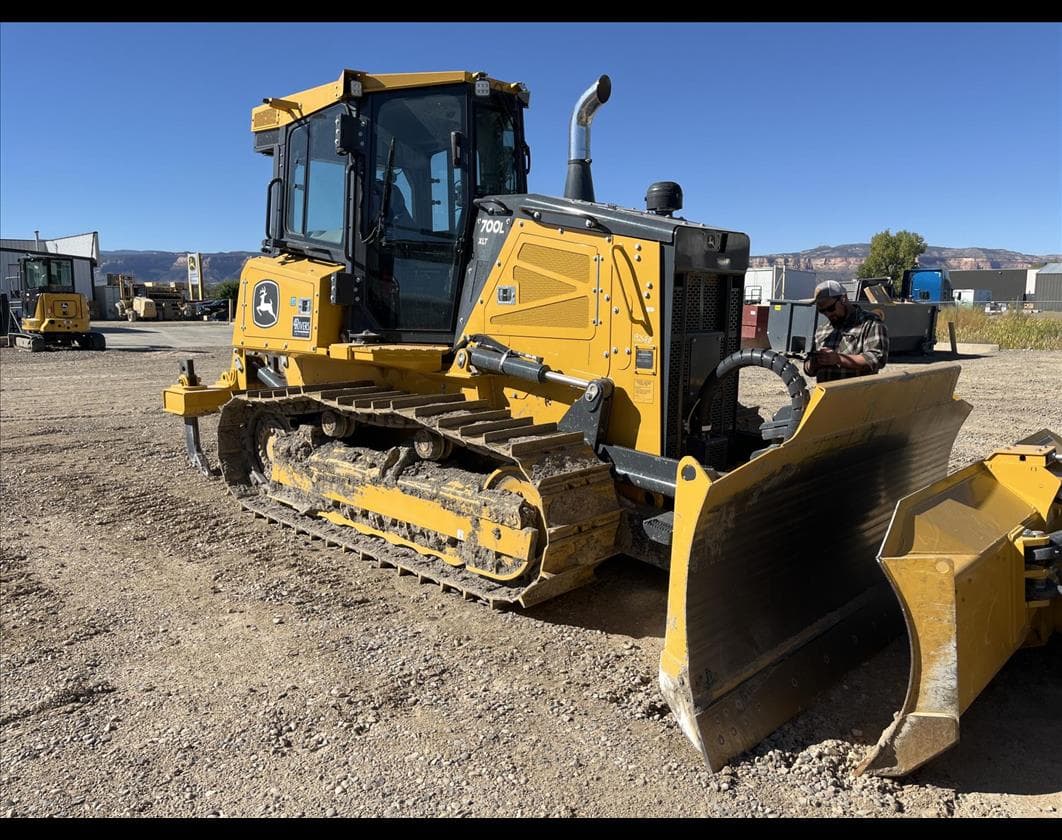 Product image 1 | 4re Equipment | ID: 1208307