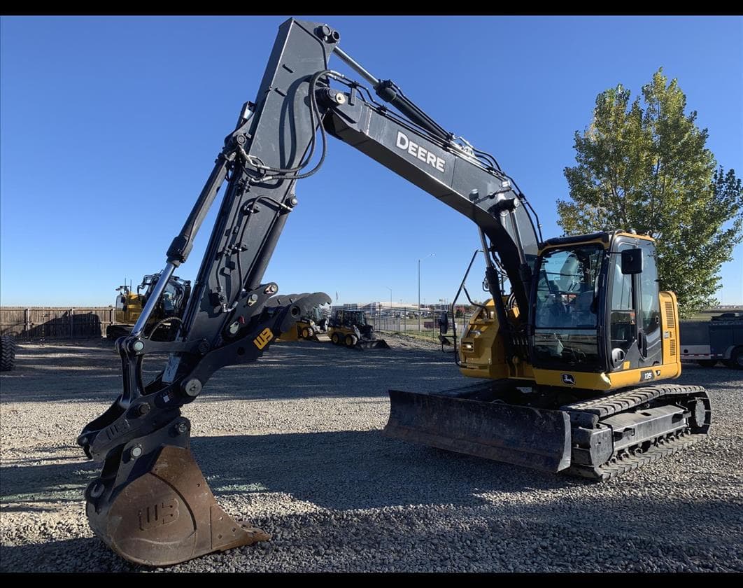 Product image 1 | 4re Equipment | ID: 1212121