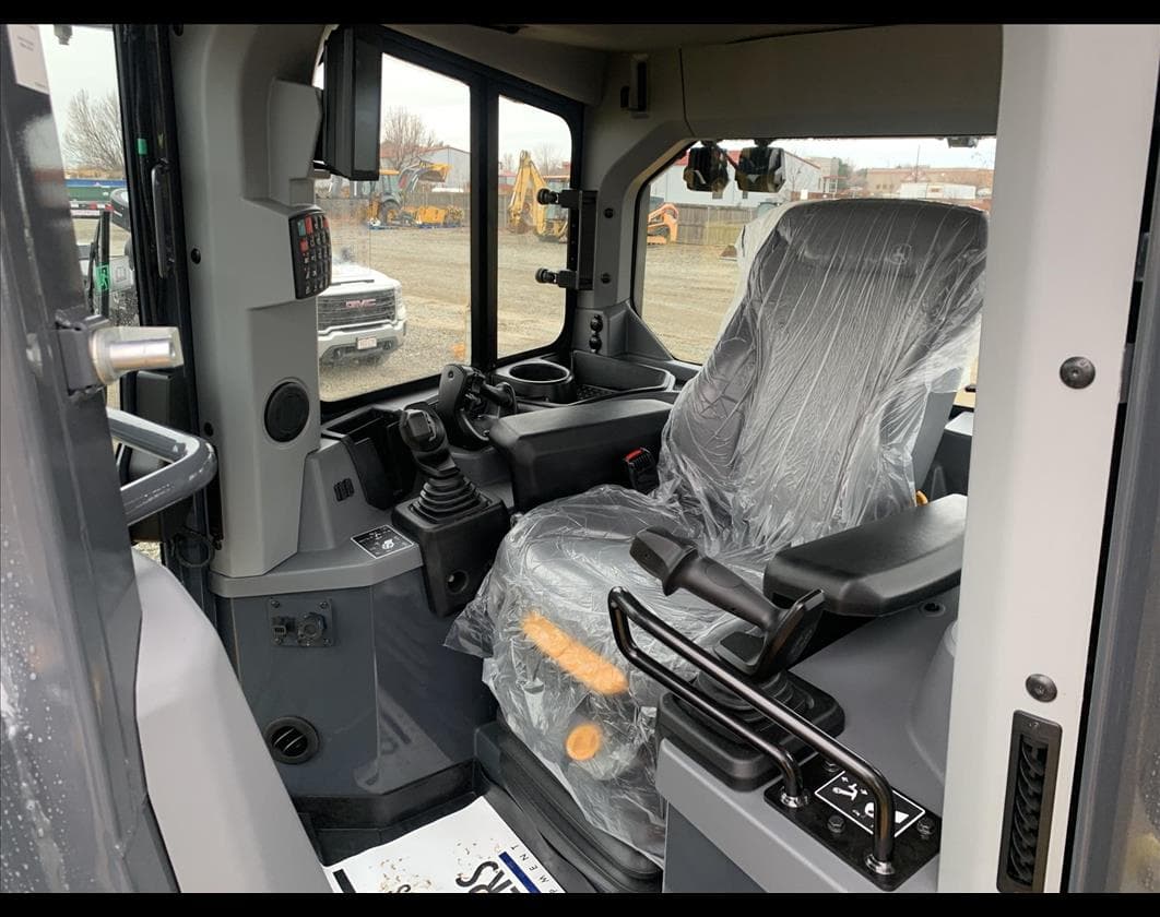 Product image 5 | 4re Equipment | ID: 1216325