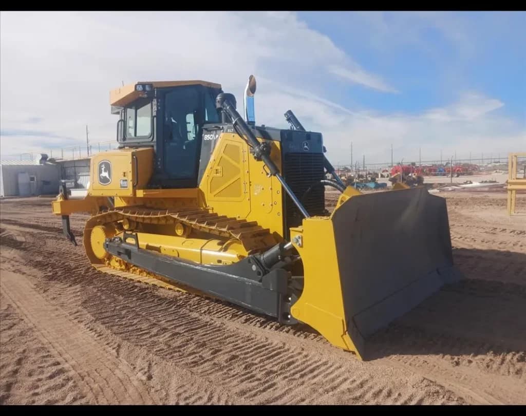 Excavator vs. Bulldozer