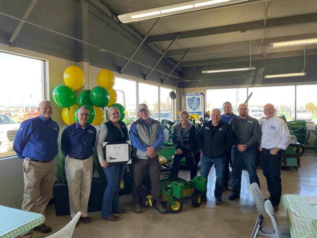 4Rivers honors Andi Latimer with Innovation Challenge Coin