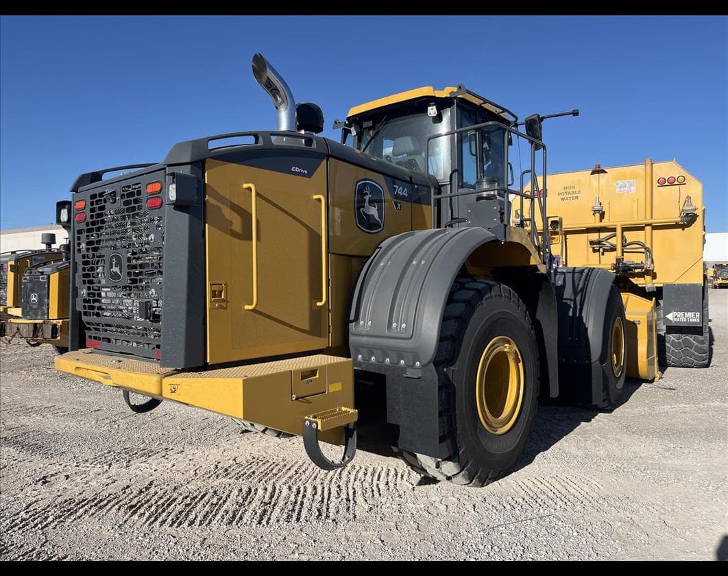 Product image 1 | 4re Equipment | ID: 1215876