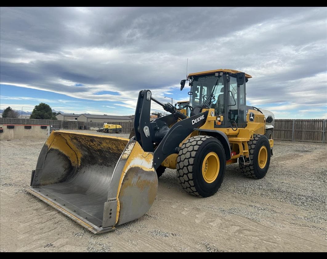 Product image 1 | 4re Equipment | ID: 1217950